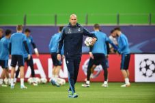 Real Madrid Dingin di...