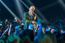 Lirik Lagu Eminem yang...