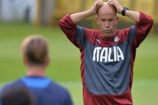 FIGC Iming-imingi Di...