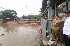 Banjir Kiriman, Anies...