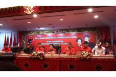 Megawati Ingatkan Kader...