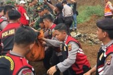 Ibu dan 2 Anak Korban...