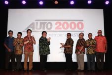 Auto2000 Lebih Beri...