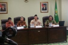 Lukman Tegaskan Himpun...