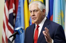 Tillerson Peringatkan...