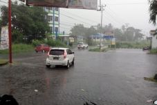BMKG Ingatkan Cuaca...