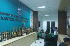 Warga Pisangan Gelar...