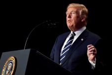 Trump Akhiri Penutupan...