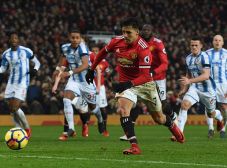 Alexis Sanchez Beber...
