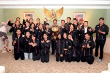 Lolos ke Piala Thomas-Uber,...