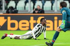 Lini Tengah Juventus...