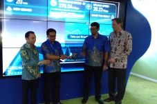 XL Axiata Bangun Jaringan...