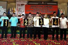 Dapat No 3, Arinal Djunaidi-Chusnunia...