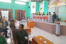 Pasangan Rusydi-Rosyad...