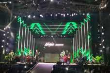 Baru Hadir, Kawasaki...