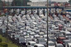 Kendaraan Barang Sumbu...