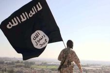 Bendera ISIS Berkibar...