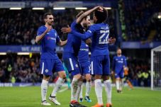 Chelsea Pesta Gol, Leicester...