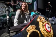 Katie Taylor Berharap...
