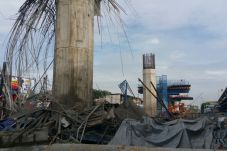 Ini 7 Nama Korban Ambruknya...