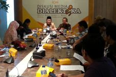 Tokoh Agama Diserang,...