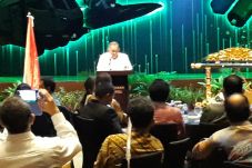 Menhan Dorong Swasta...