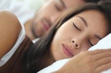 Bercinta Sebelum Tidur...