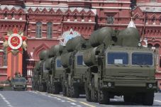 Rusia Segera Pasok Sistem...