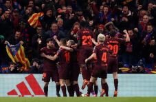 Lionel Messi Rusak Pesta...