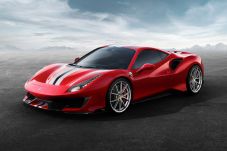 Inilah Ferrari 488 Pista...