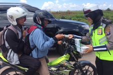 Kabut Asap, Polwan Cantik...
