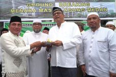 Edy Rahmayadi Resmikan...