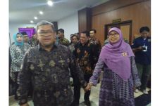 Tekan Pernikahan Dini,...