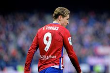 Fernando Torres Lanjutkan...