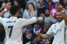 Rela Tak Cetak Hat-trick,...