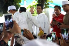 Kapitra: Ada yang Ingin...