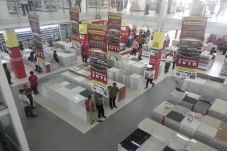 Supermarket Bahan Bangunan...