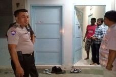 Langgar Kesusilaan,...