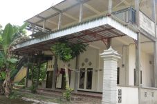 Emil Jamin Keselamatan...