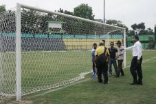 Dipoles, Stadion Teladan...