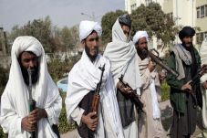 Taliban Tanggapi Dingin...