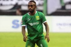 Ricky Kayame Tak Sabar...