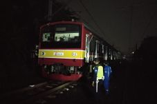 KRL Tanah Abang-Serpong...