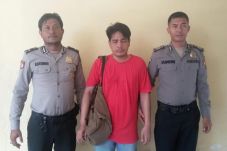 Diduga Sebarkan Ujaran...
