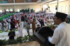 Ribuan Relawan di Pamekasan...