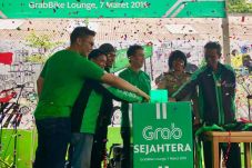 Grab Sediakan Mitra...