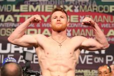 Presiden WBA Sebut Canelo...