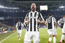 Higuain Momok yang Menakutkan...