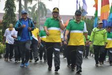 Hadiah Ulang Tahuh Ke-21,...