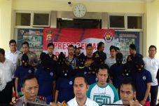 Polisi Bekuk 11 Pelaku...
